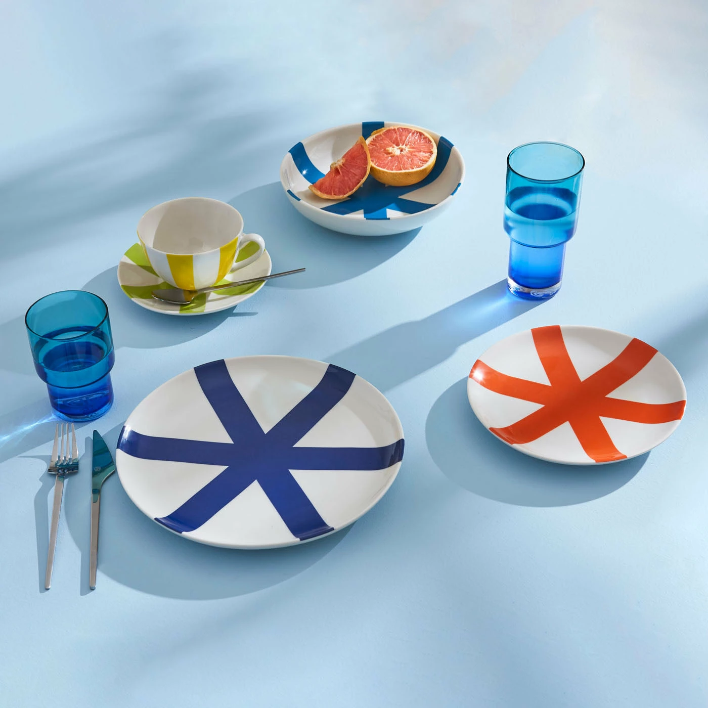 Jonathan Adler Helsinki Five-Piece Dinner Set - Image 3