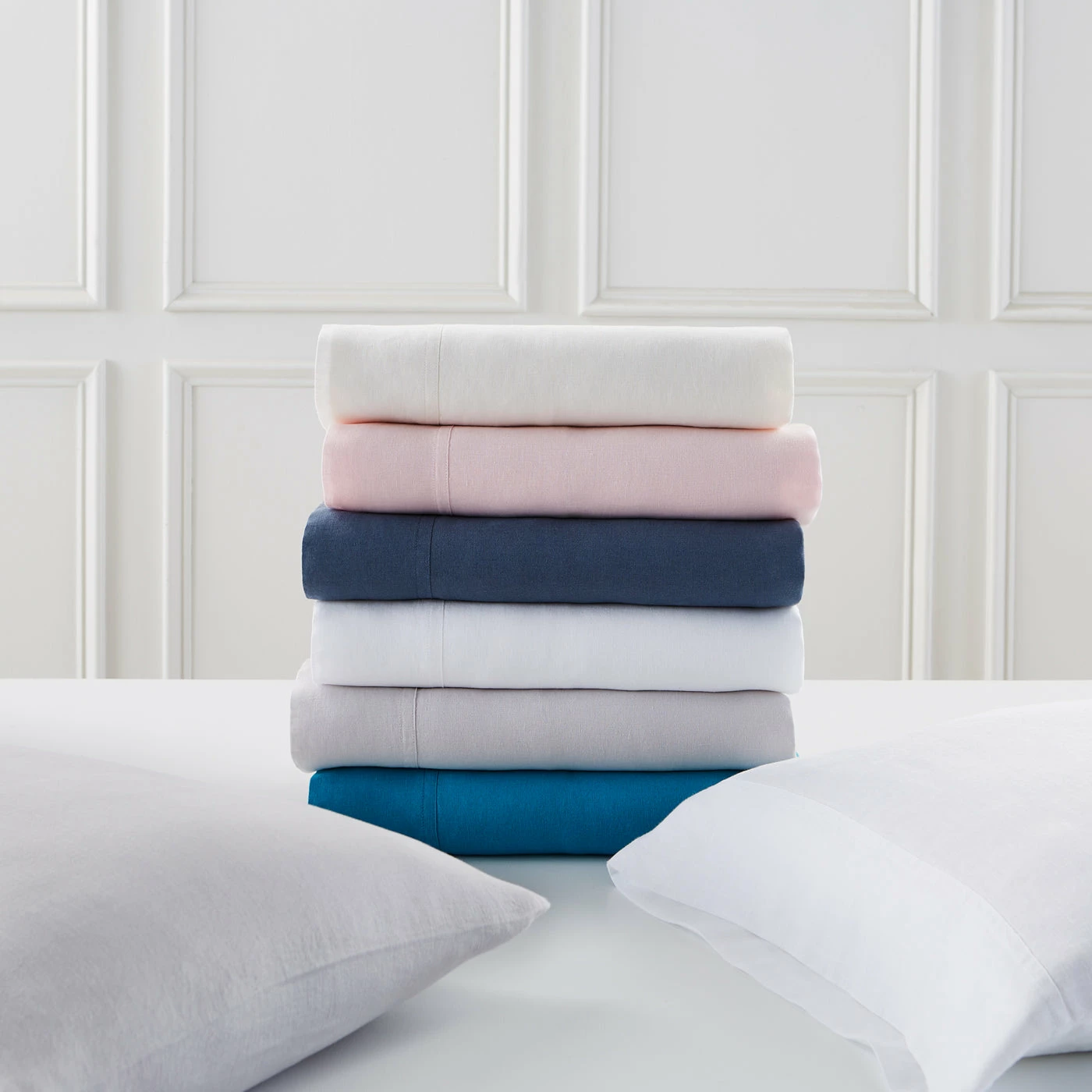 Jonathan Adler Getaway Linen Sheet Set - Image 4