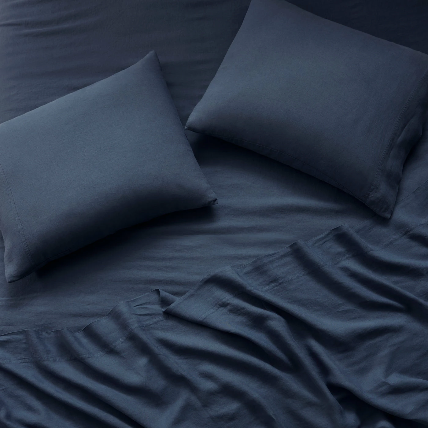 Jonathan Adler Getaway Linen Sheet Set - Image 10